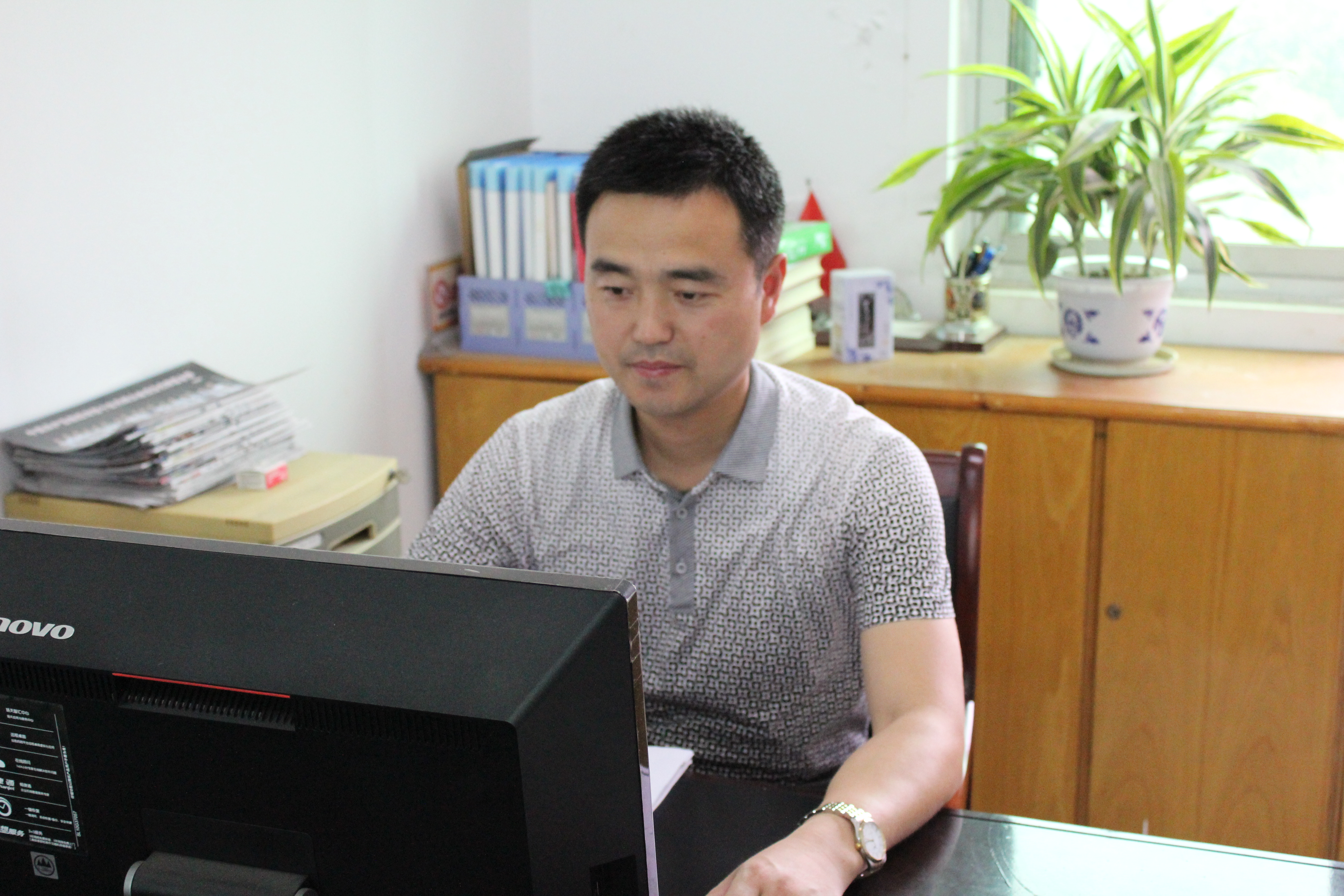 朱启典.JPG